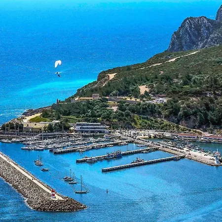 The Sitio * Sesimbra